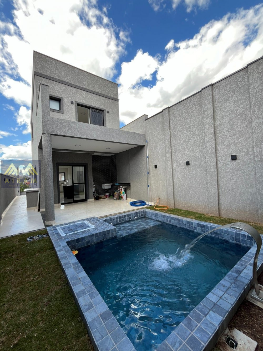 Casa à venda  no Villas do Jaguari - Santana de Parnaíba, SP. Imóveis